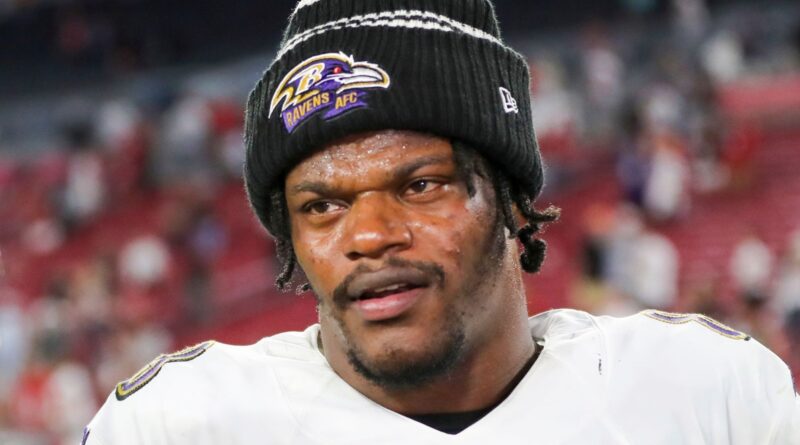 Lamar Jackson agrees record-breaking 'mega deal' to stay with Baltimore Ravens