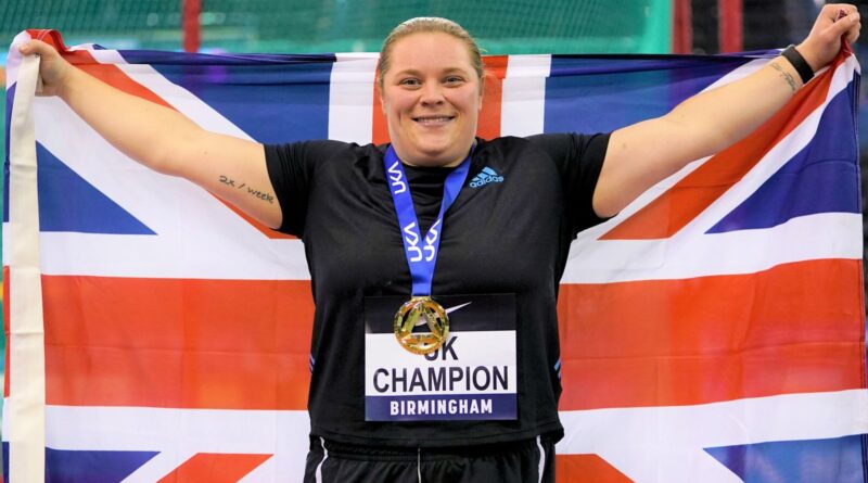 Sophie McKinna: British shot putter comes out as gay | 'I don't want to have to live my life secretly'