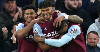 Aston Villa 1-0 Fulham: Tyrone Mings' header sends Unai Emery's side up to fifth, above Tottenham