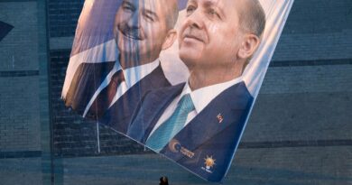 Erdogan’s fate in the balance as Turkish voters head to the polls