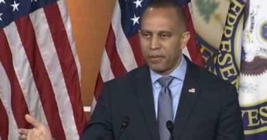 Hakeem Jeffries speaks at his weekly press conference