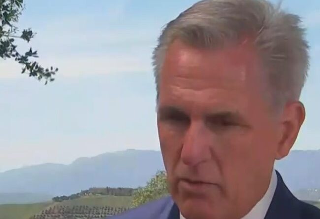 Kevin McCarthy Bails On Debt Limit Talks Because He's Not Getting His Way