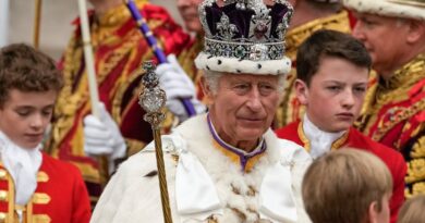 Live updates | King Charles III's coronation