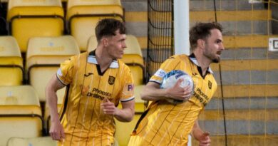 Livingston's Andrew Shinnie celebrates his goal