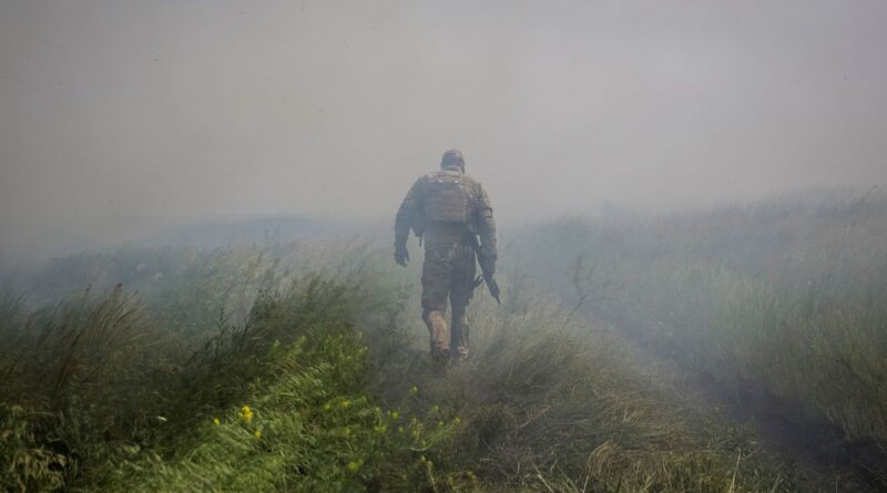 On front lines of Ukraine counteroffensive, soldiers pay heavy price