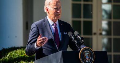 More Democrats warn Biden about how Israel is conducting response