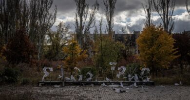 Russia and Ukraine intensify fight over Avdiivka, another ruined city