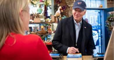 Biden shopping on Small Business Saturday.