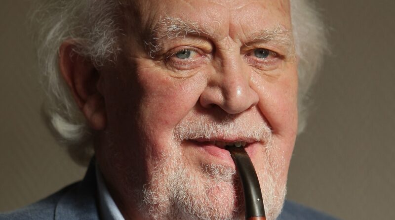 Joss Ackland, stalwart of British stage and screen, dies at 95