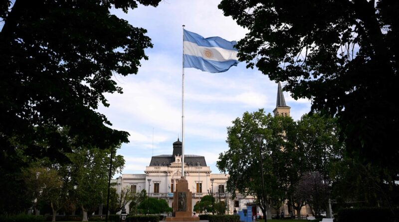 Catholic priests are warning about Argentina’s Trump. Will it stop him?