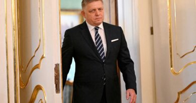 Slovakia’s new government rejects aid for Ukraine