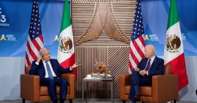 Biden and López Obrador pledge to work on border issues, a major 2024 target for Republicans