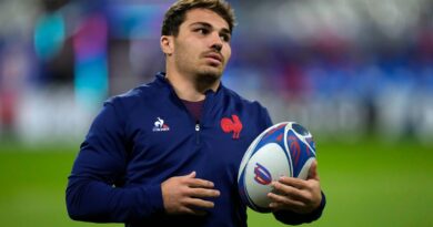 Antoine Dupont: France captain set to miss Six Nations to prepare for 2024 Olympics in Paris