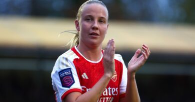 Arsenal's Beth Mead made her first start in exactly 12 months in the 3-0 win over Brighton