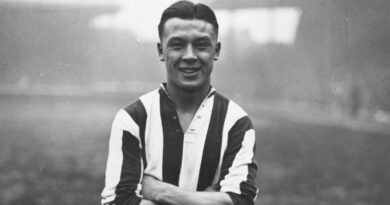 2nd February 1936: Luton Town Football Club's half back, Frank Soo.