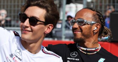 Mercedes: Lewis Hamilton and George Russell defend departing chief technical officer Mike Elliott