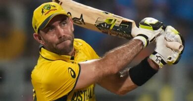 Australia's Glenn Maxwell bats during the ICC Men's Cricket World Cup match between Australia and Afghanistan in Mumbai, India, Tuesday, Nov. 7, 2023. (AP Photo/Rajanish Kakade)