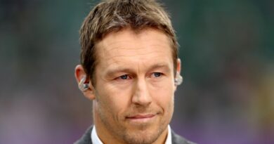 Jonny Wilkinson opens up on 'heartbreaking' self-doubt and love of Rugby League on Rob Burrow's podcast