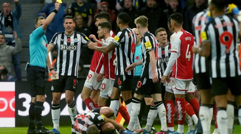 Gary Neville: Premier League needs to act and protect officials after 'dangerous' club VAR statements