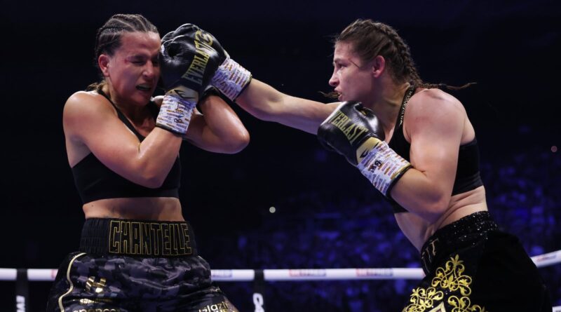 Dublin, Ireland - November 25: Katie Taylor v Chantelle Cameron, Undisputed Super-Lightweight World Title Fight..25 November 2023.Picture By Mark Robinson Matchroom Boxing.