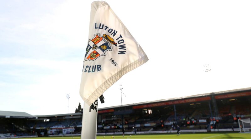 Kenilworth Road corner flag