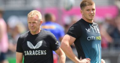 Owen Farrell: Saracens boss Mark McCall blasts 'shameful' treatment of England captain