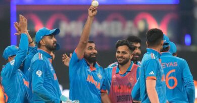 India's Mohammed Shami celebrates his five-wicket haul after dismissing Sri Lanka's Kasun Rajitha during the ICC Men's Cricket World Cup match between India and Sri Lanka in Mumbai, India, Thursday, Nov. 2, 2023. (AP Photo/Rafiq Maqbool)