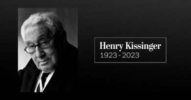 Henry Kissinger, who shaped world affairs under two presidents, dies at 100