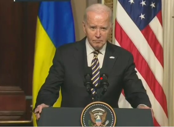 Biden and Zelenskyy hold a joint press conference.