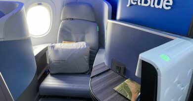 ZH JetBlue A321LR London LHR-JFK Mint Business Review