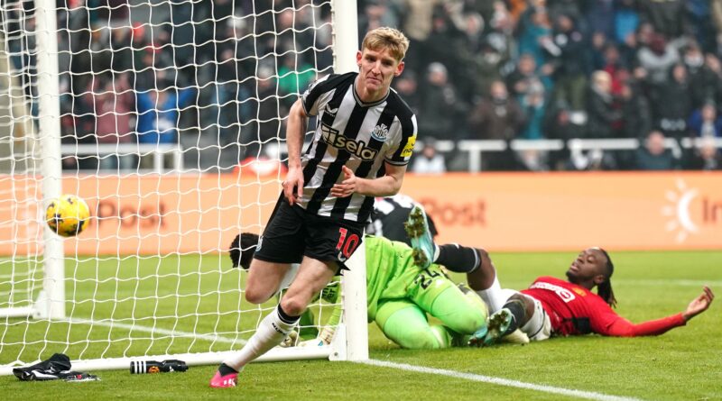 Newcastle 1-0 Man Utd: Anthony Gordon's goal moves Eddie Howe's side up to fifth with win at St James' Park