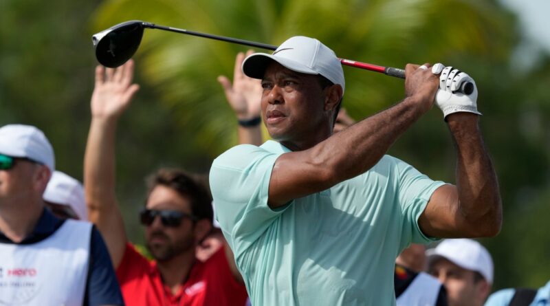 Tiger Woods unable to make progress at Hero World Challenge after rollercoaster third round