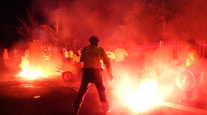 Legia Warsaw fans clash with police