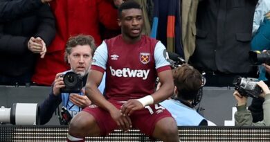 Mohammed Kudus celebrates after doubling West Ham's lead against Manchester United