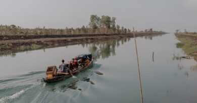 Indonesia is clearing vast peatlands to grow food. Climate costs are dire.