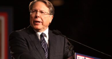 Wayne LaPierre Resigns From The NRA Before Corruption Trial Begins