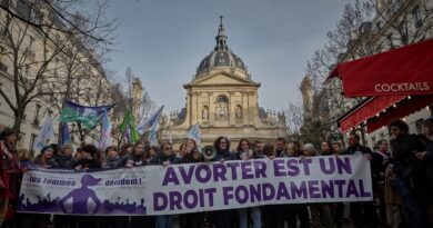 French Senate votes to enshrine abortion in constitution, a world first