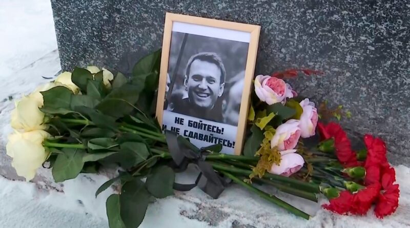 Russian authorities turn over Navalny’s body to mother for burial