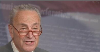 Chuck Schumer holds press conference before Monday impeachment trial