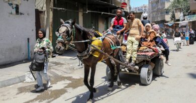 Gazans flee homes ahead of new Israeli operation in northern neighborhood