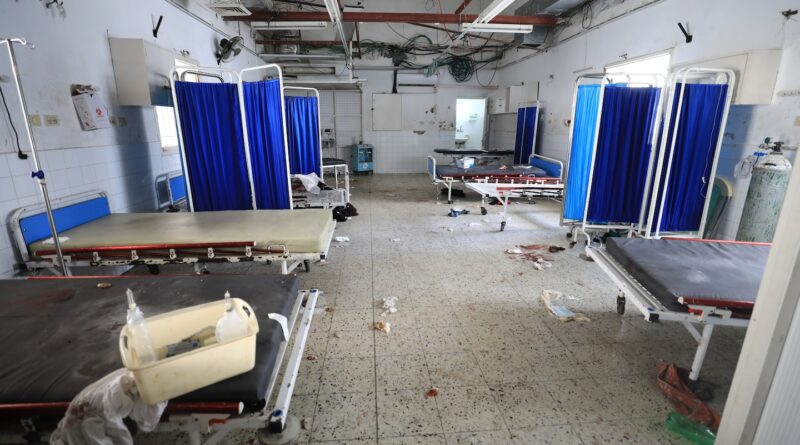 Hospitals stop functioning as Israeli forces pound Gaza City