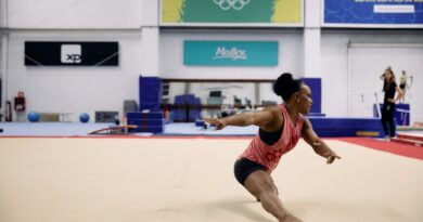 Simone Biles urged her to endure. Now she’s Biles’s top challenger.