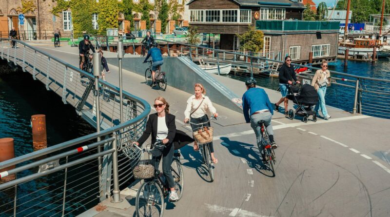 Copenhagen Denmark_people biking through Copenhagen_CopenPay_Visit Copenhagen