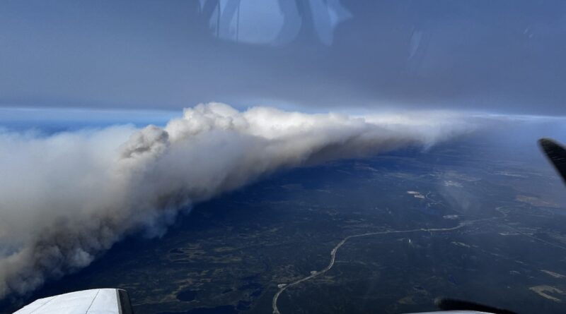 Smoke plumes may reach U.S. as wildfires in Canada erupt